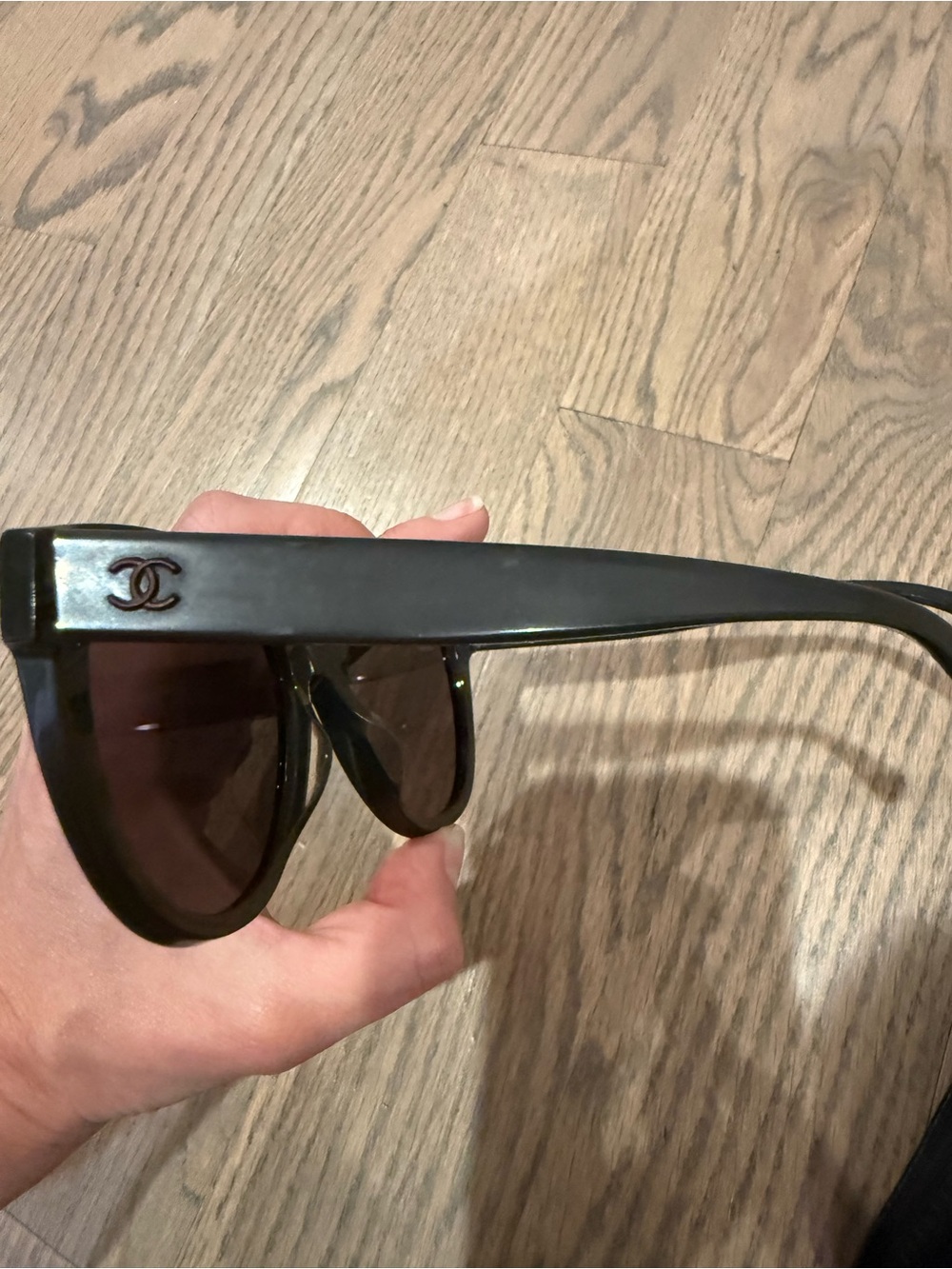 CHANEL Butterfly Acetate Sunglasses Brown - Picture 4 of 15